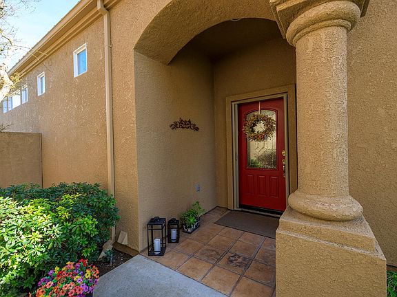 5th image of 404 Solmar Ct