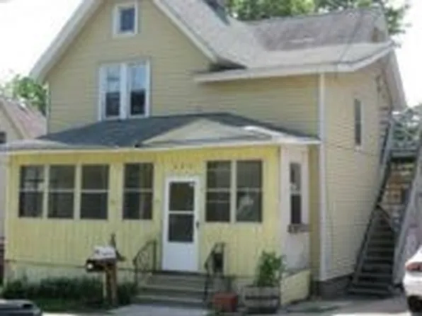 727 7th Ave, Rockford, IL 61104