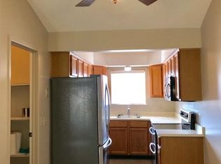 29437 Pendleton Club Dr #1, Farmington Hills, MI 48336