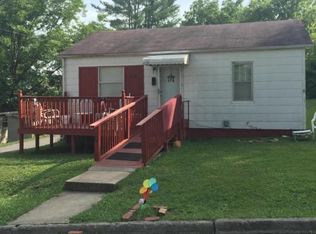 632 1/2 Unaka St, Harriman, TN 37748