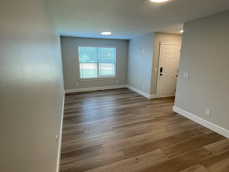 2971 Highway 417 — Photo 10