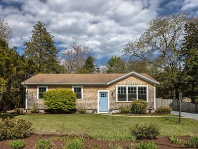 1 Barlow Ln, Mattapoisett, MA, 02739