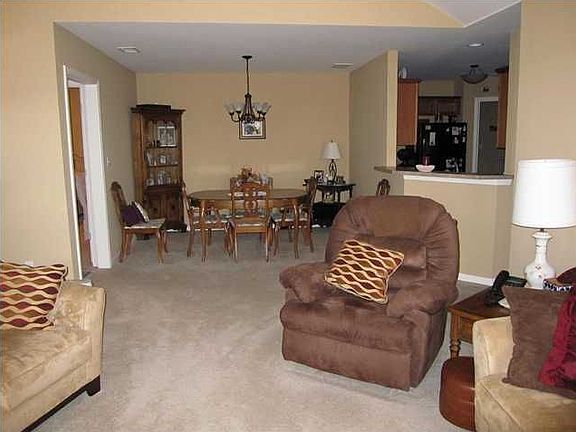3rd image of 4429 Monarchos Dr