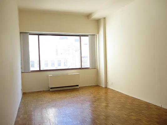 Sold by Starts New York Realty LLC | media 2