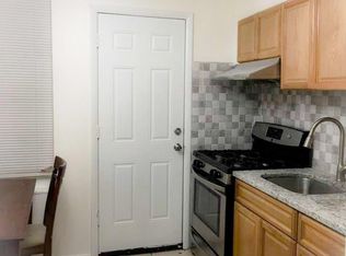 2531 S Marshall St, Philadelphia, PA 19148