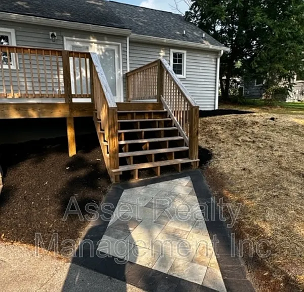 2208 Sanderson Rd — Photo 25