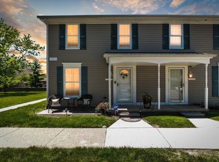 28430 Longmeadow Ln, Trenton, MI 48183