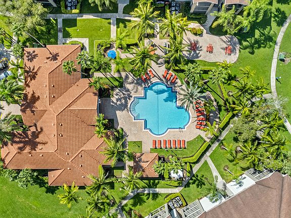 Tamarac FL apartments For Rent | Coral Vista Luxury Apartments | Apartments near Coral Springs