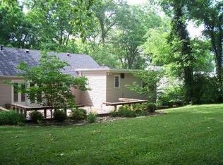 3716 Woodmont Ln, Nashville, TN 37215