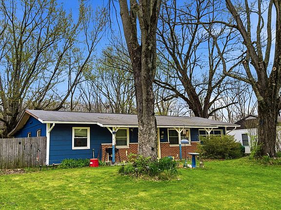 3rd image of 114 Hawthorne Rd