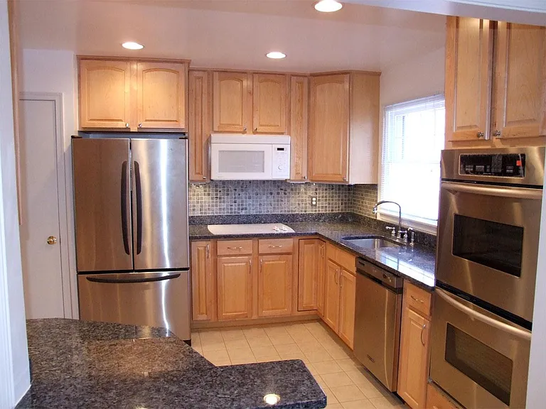 26548 Haney Ave — Photo 7