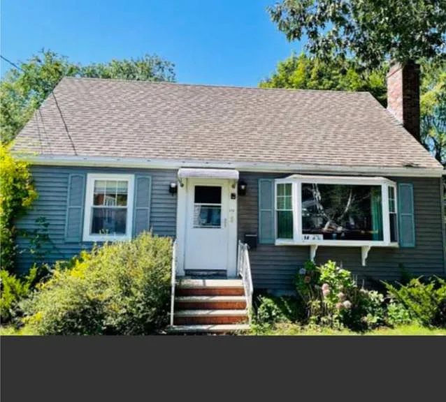 113 Boothby Ave — Photo 5