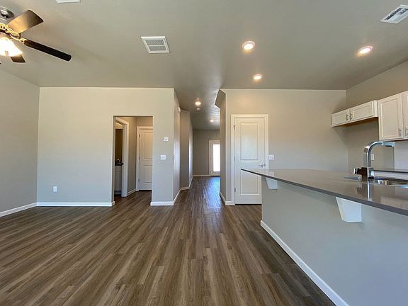 5th image of 7915 NW 135th Ter