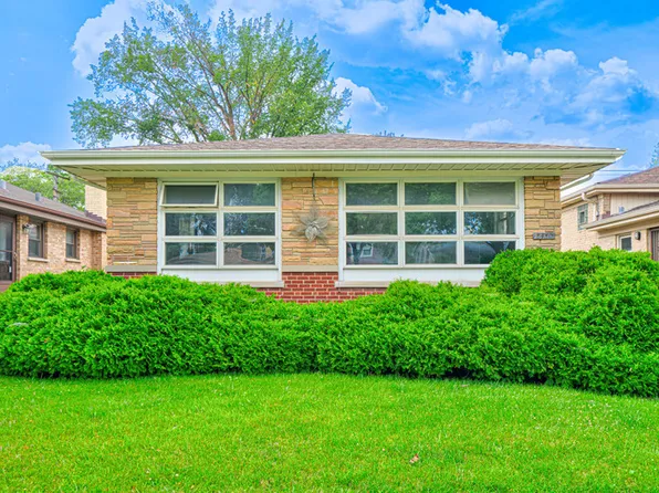 8450 Crawford Ave, Skokie, IL 60076