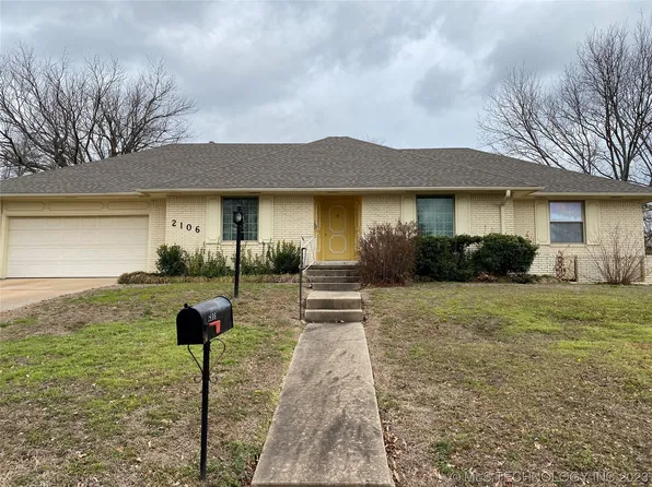 2106 E Foster Dr, Ada, OK 74820