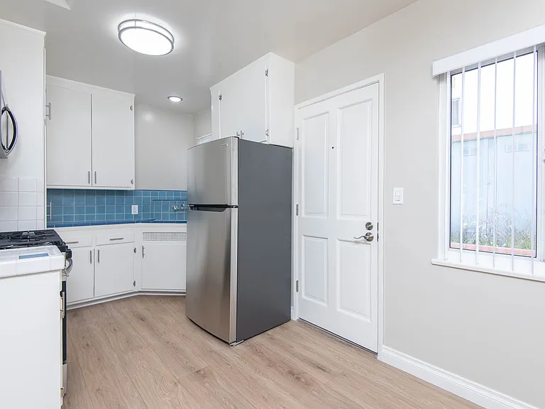 3720 S Centinela Ave #1/2 — Photo 4
