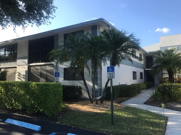 3rd image of 15342 Lakes Of Delray Blvd APT 86