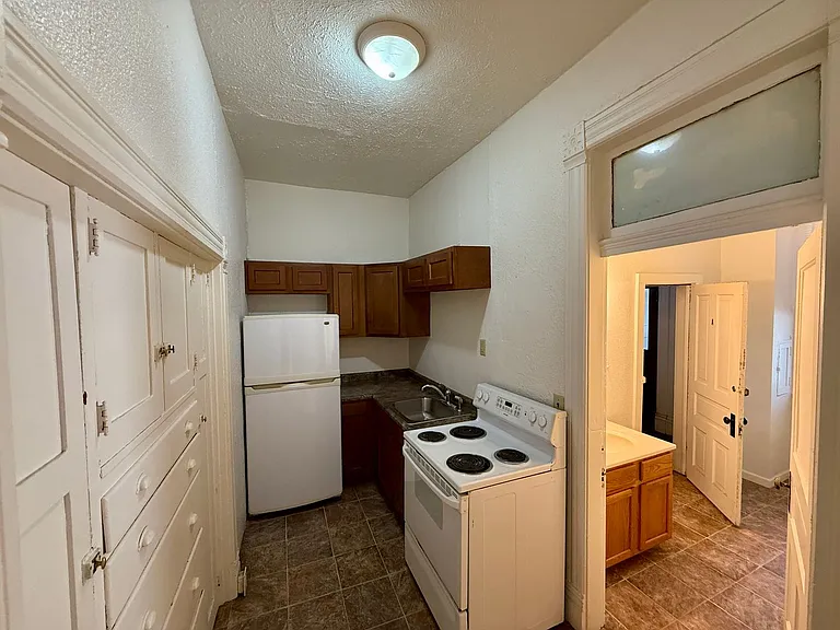 118 N Glenwood Ave — Photo 35