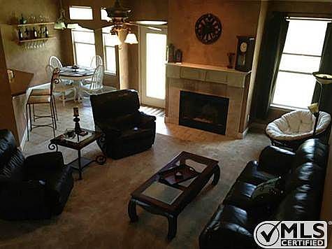 5th image of 210 Pecan Hollow Cir