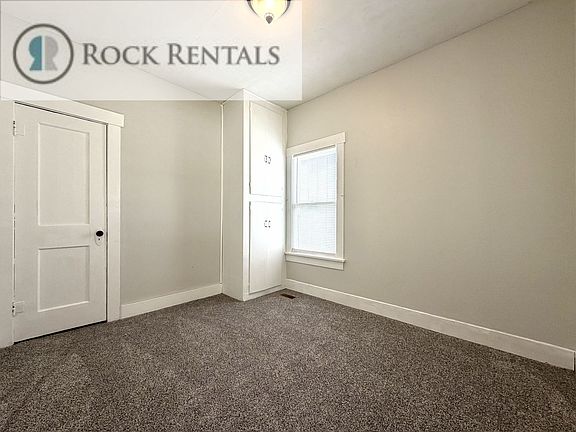 3rd image of 601 W 8th Ave