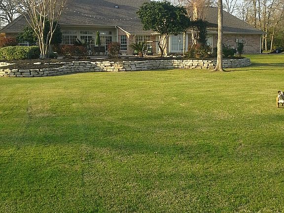 2nd image of 1521 Wayfarer Ln