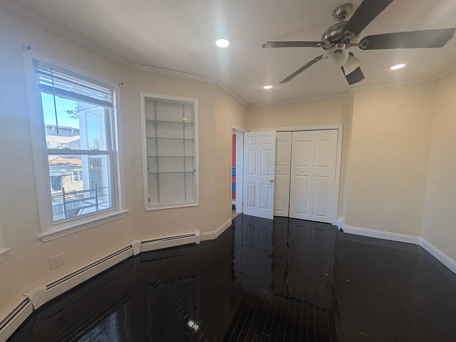 343 Union St — Photo 4
