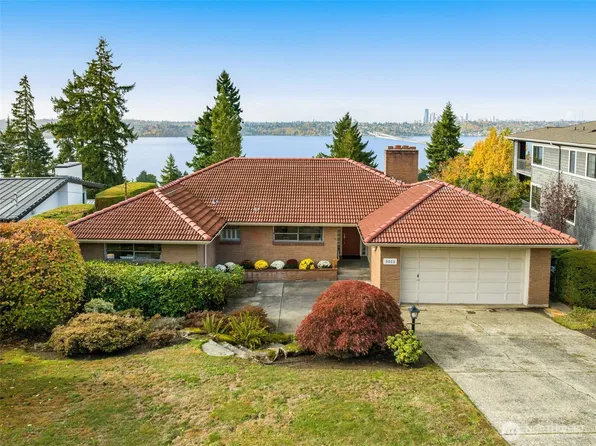 3011 70th Avenue SE, Mercer Island, WA 98040