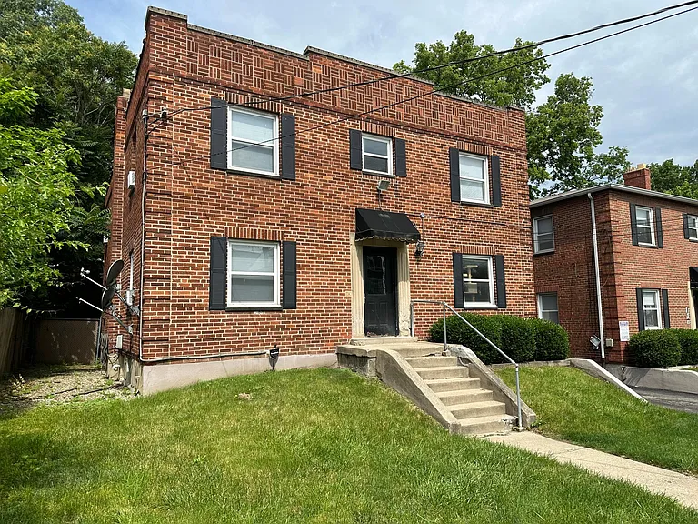 2909 Euclid Ave #2 — Photo 1