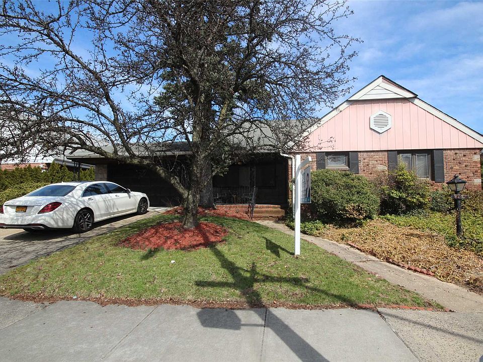 1st image of 8227 188th St