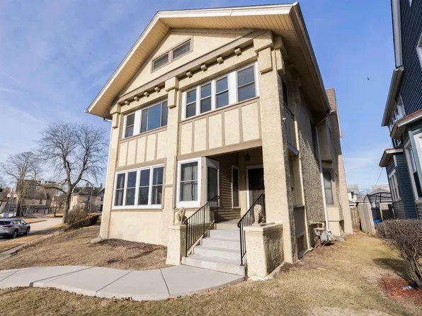 1022 Franklin Pl, Rockford, IL 61103