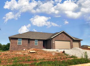 1347 S Strasbourg, Springfield, MO 65802