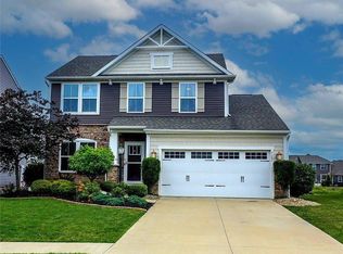 9387 Nash Ln, North Ridgeville, OH 44039