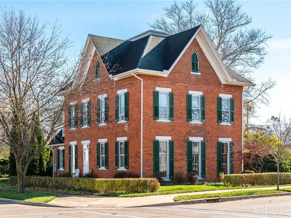 146 N Cherry St, Germantown, OH 45327