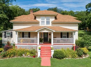 82 Bledsoe Rd, Petersburg, TN 37144