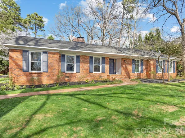 401 Glen Oaks Rd, Charlotte, NC 28270