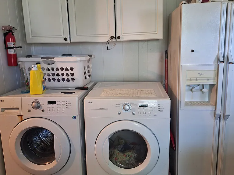 1204 N Madison St — Photo 9
