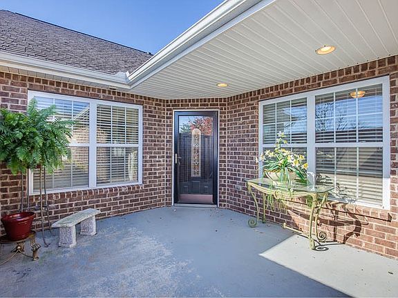 5th image of 385 Devon Chase Hl #1901