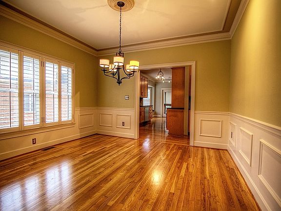 5th image of 6140 Forest Hills Dr