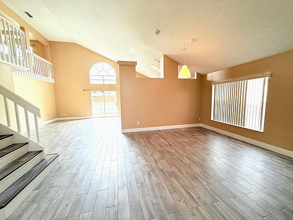 3rd image of 8230 Woodsworth Dr