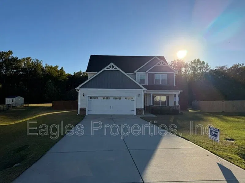 119 Auburn Bay Dr