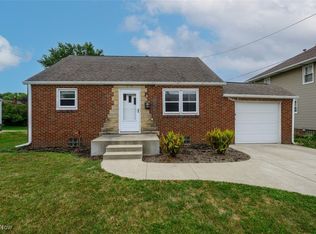 706 E Maple St, North Canton, OH 44720