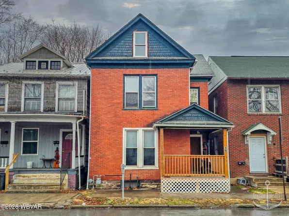 19 E Water St, Lock Haven, PA 17745