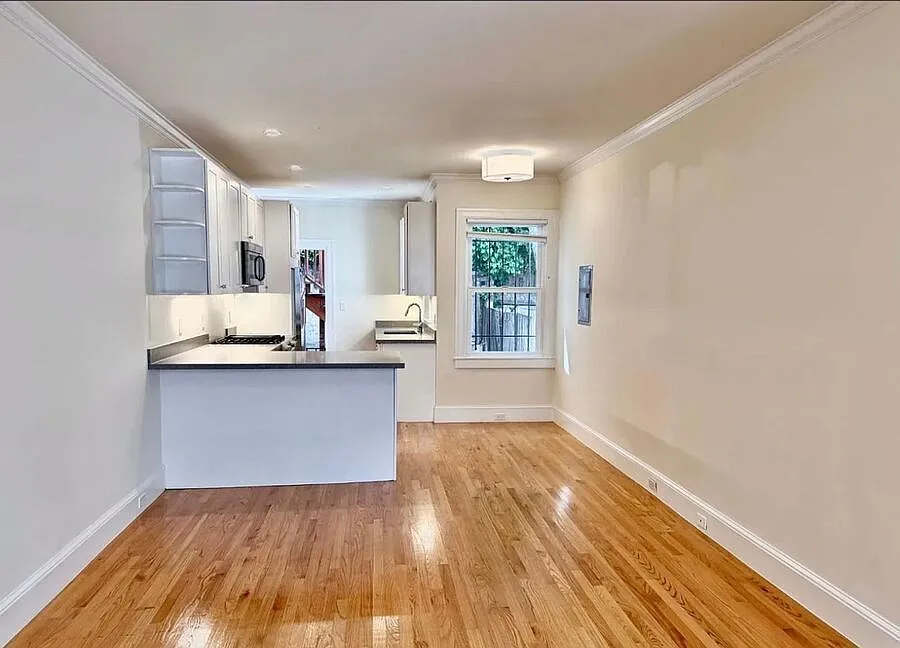 Charming 1-Bedroom Apartment - Near Mission Dolores — Photo 1