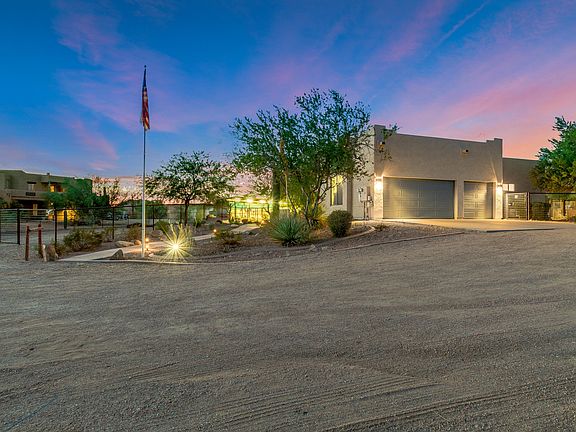 3rd image of 7922 E Palm Ln