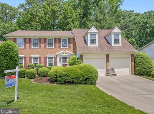 10167 Red Spruce Rd, Fairfax, VA 22032