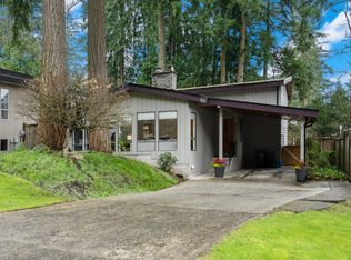 2376 King Albert Ave, Coquitlam, BC V3J 7E4