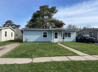 2517 Locust St, Port Huron, MI 48060