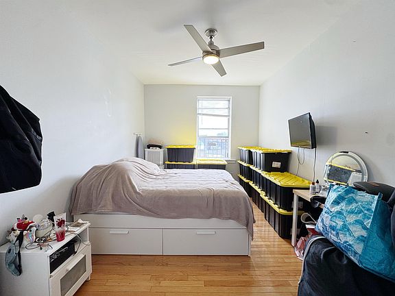4th image of 101 73rd St APT 32