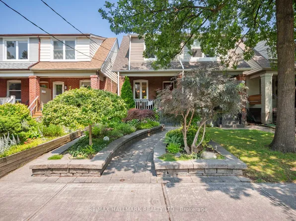14 Fielding Ave, Toronto, ON M4J 1R5