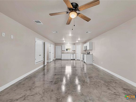 3rd image of 501 N 18th St